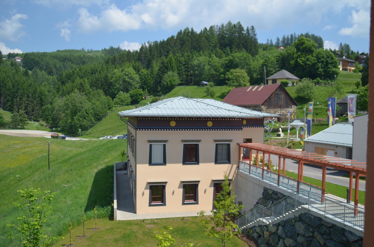 Jufa Hotel Knappenberg Ober-Gossen Pokoj fotografie